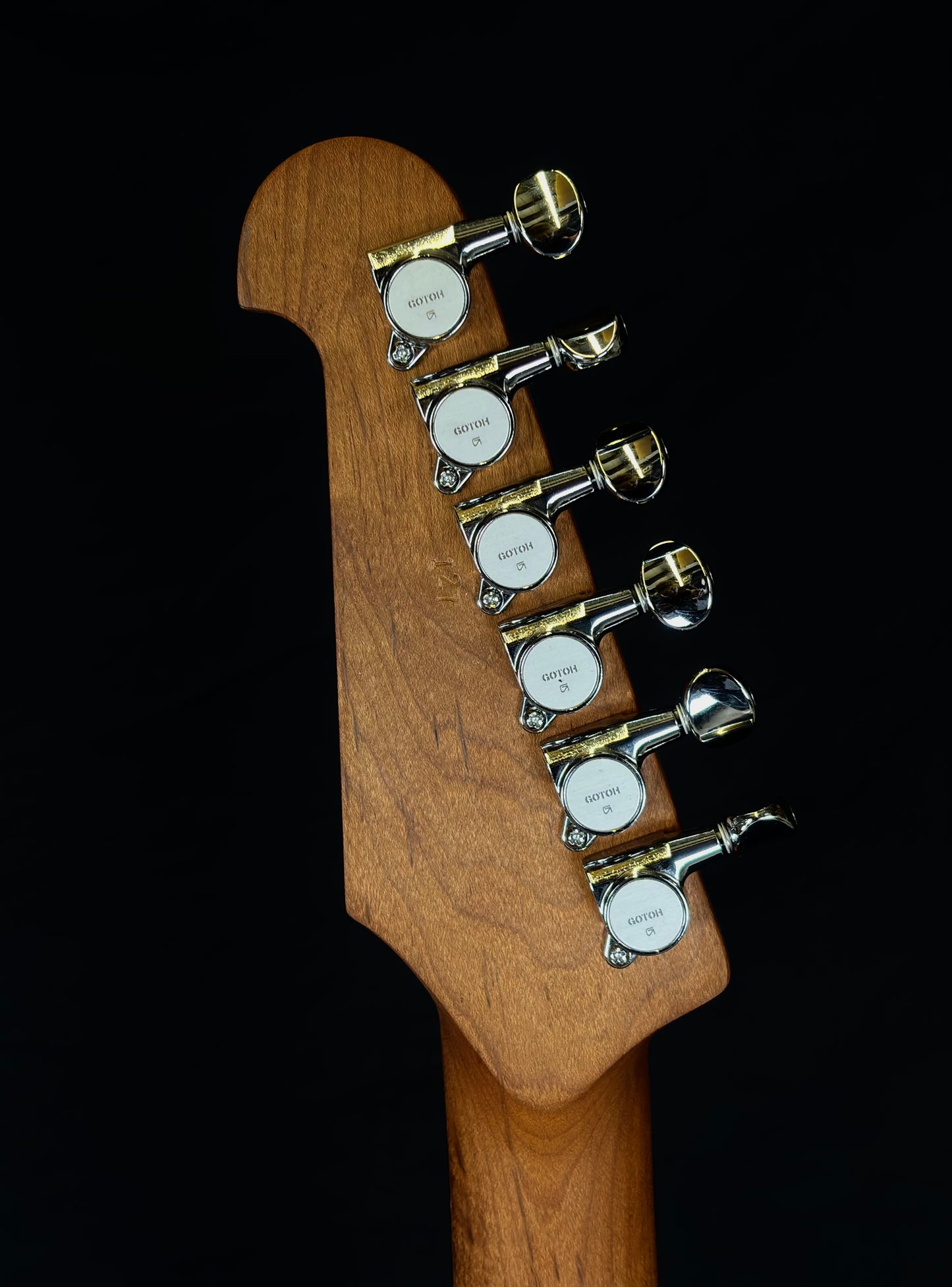 RJK Pro Series 127 Pink