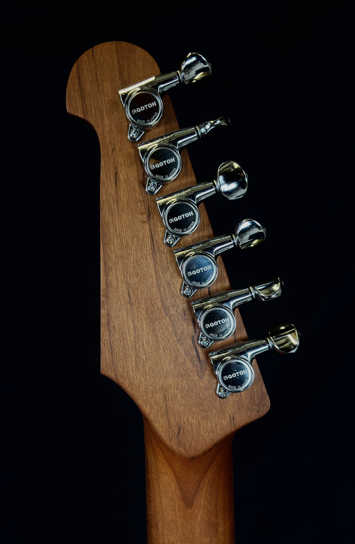 RJK Lite Lion L11 Charcoal