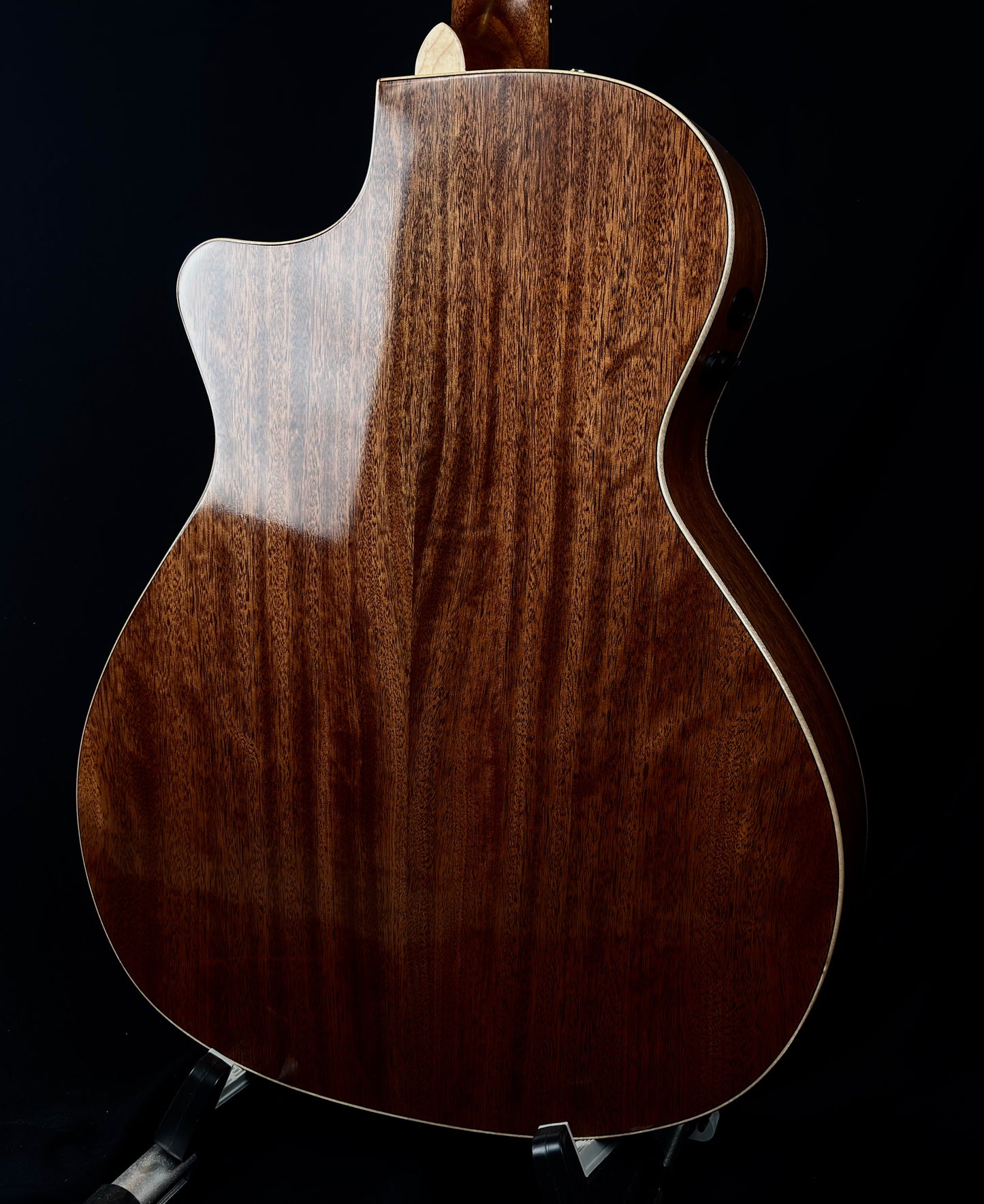 Fender Newporter Classic Aged Cognac Burst (Pre-Owned)