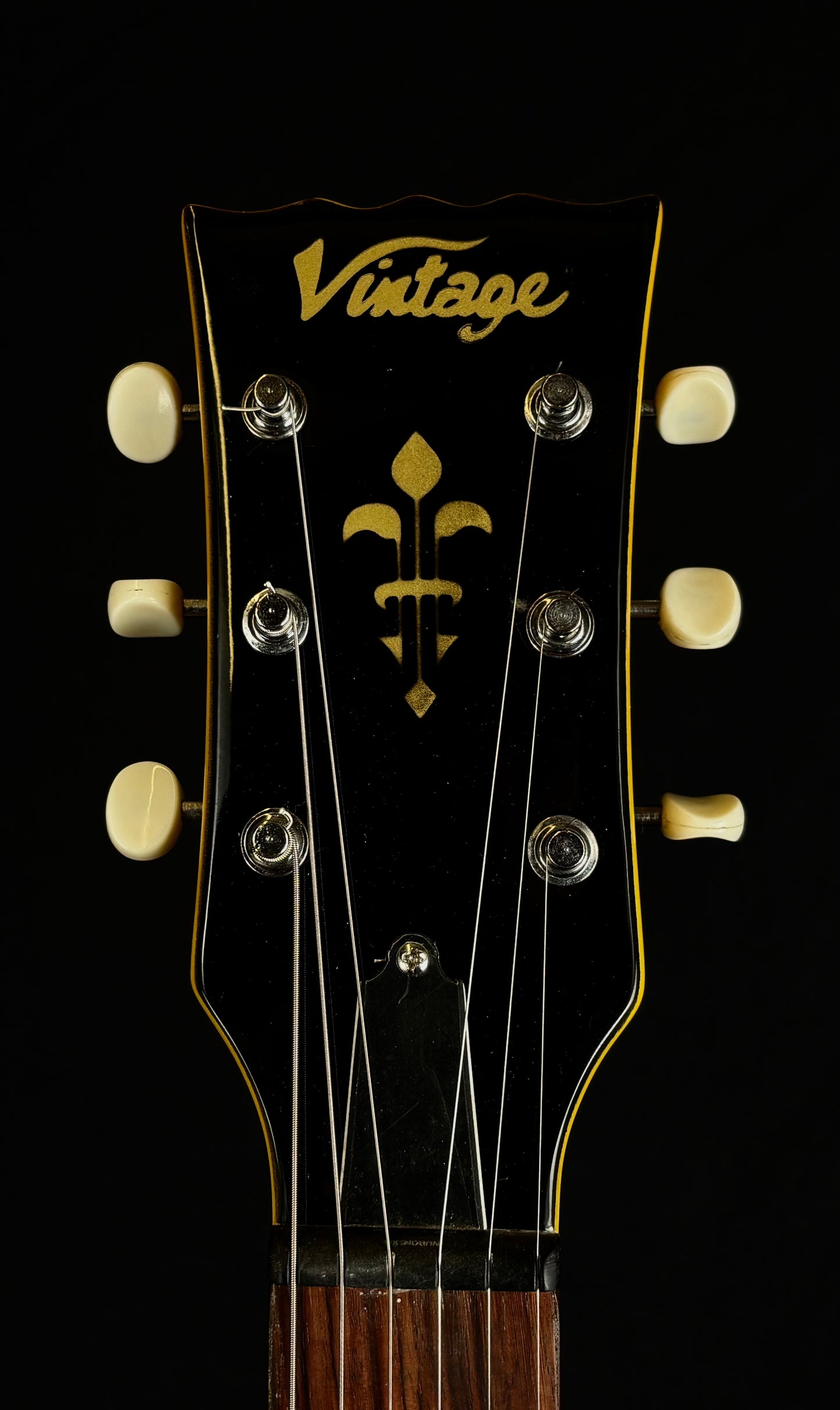 Vintage V130 TV Yellow (New)