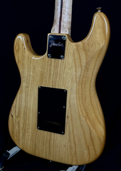 Fender Light Ash Stratocaster MIK (Pre-Owned)