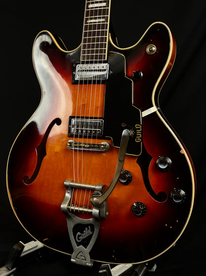 Guild Starfire V Sunburst 1967 (Pre-Owned)
