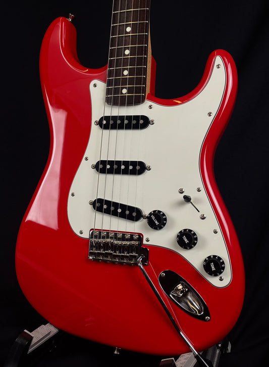 Fender MIJ Limited International Color Stratocaster Morocco Red (Pre-Owned)