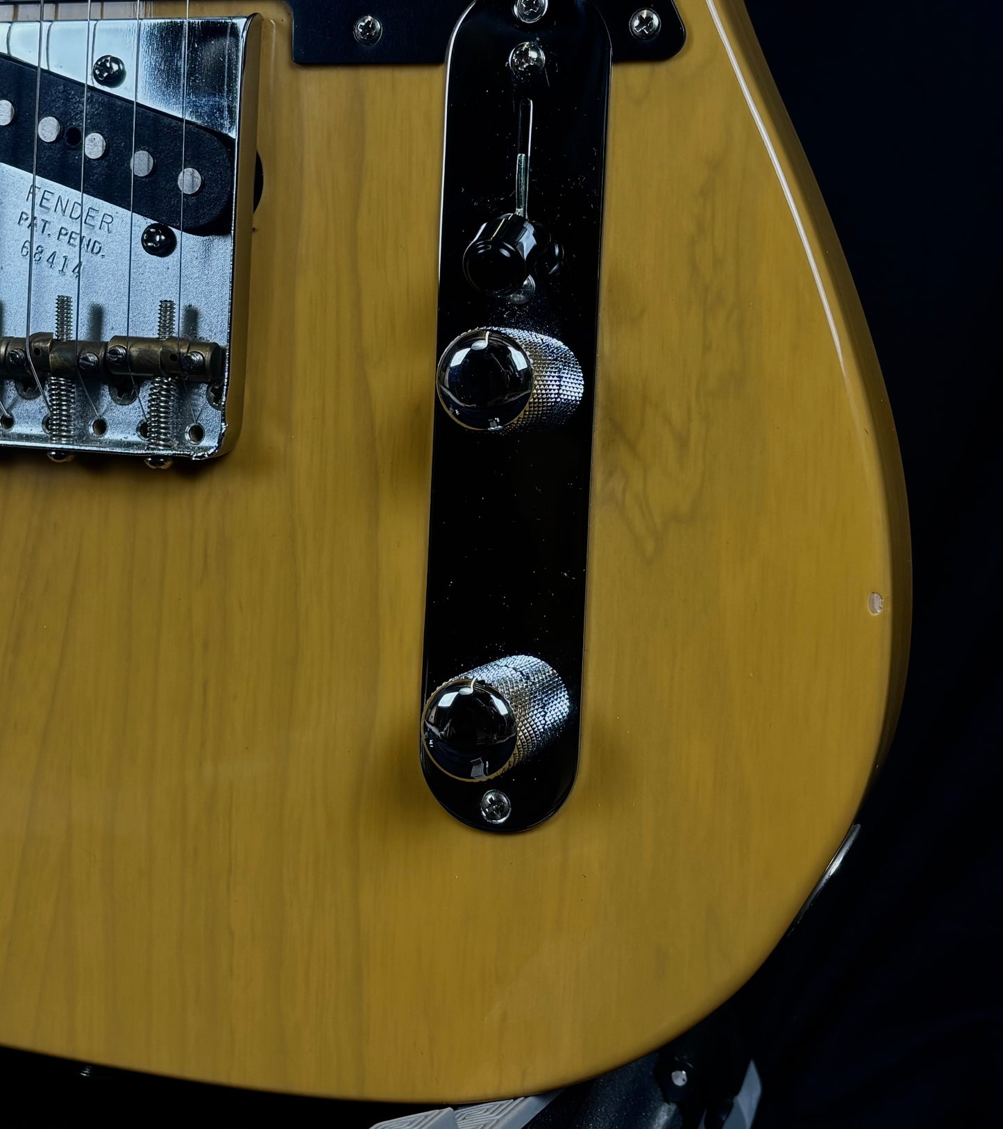 Fender American Vintage Hot Rod '52 Telecaster Butterscotch Blonde (Pre-Owned)