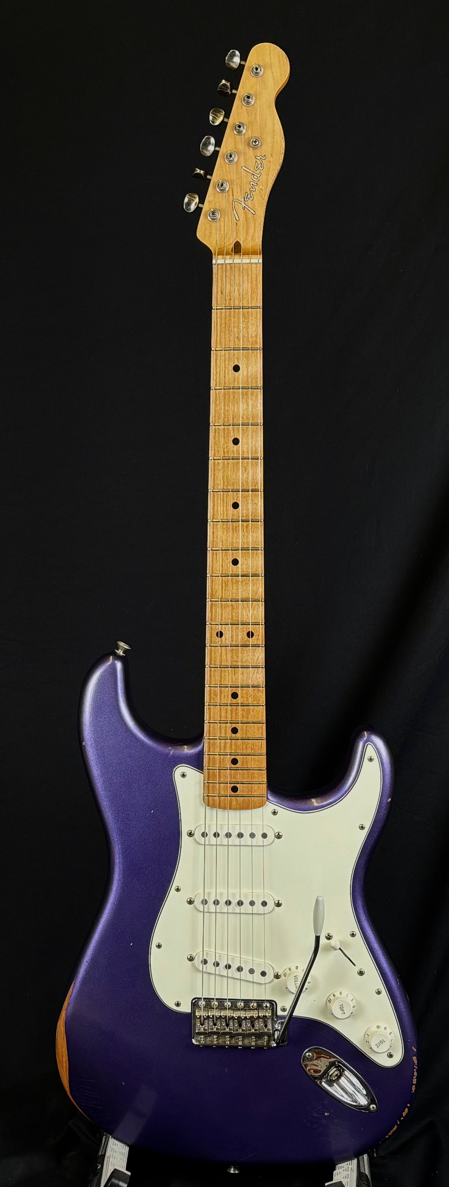 Fender FSR Vintera Road Worn Mischief Maker Stratocaster Metallic Purple (Pre-Owned)