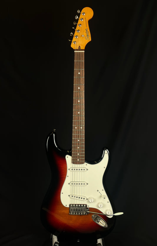 Squier Classic Vibe 60s Stratocaster Sunburst (Pre-Owned)