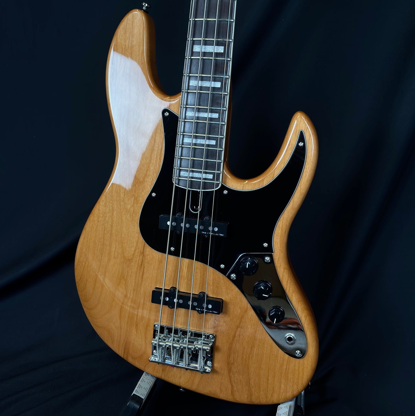 Sire Marcus Miller V5 24 Fret Bass Natural (Pre-Owned)