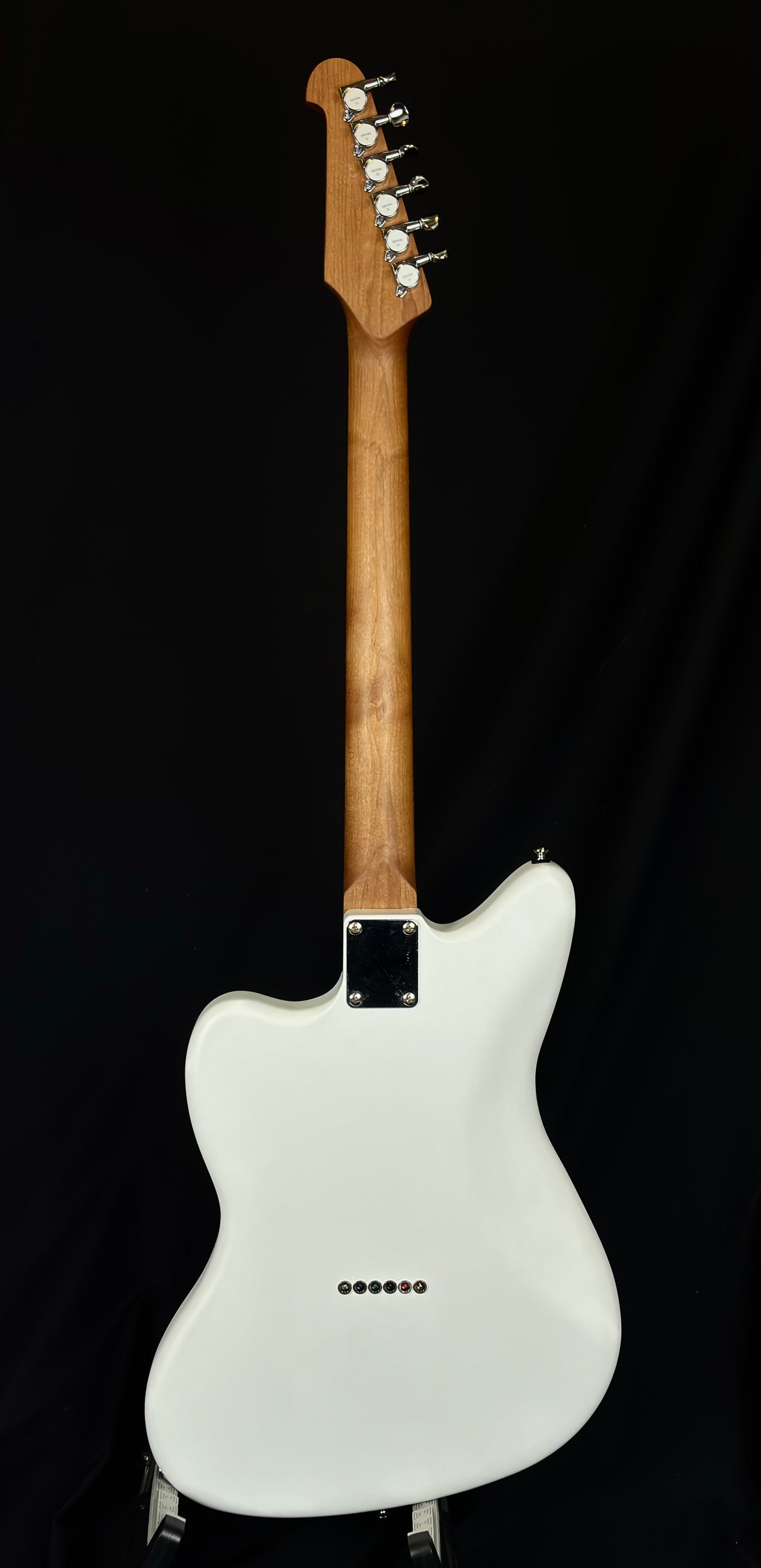 RJK Standard Series 112 Satin White